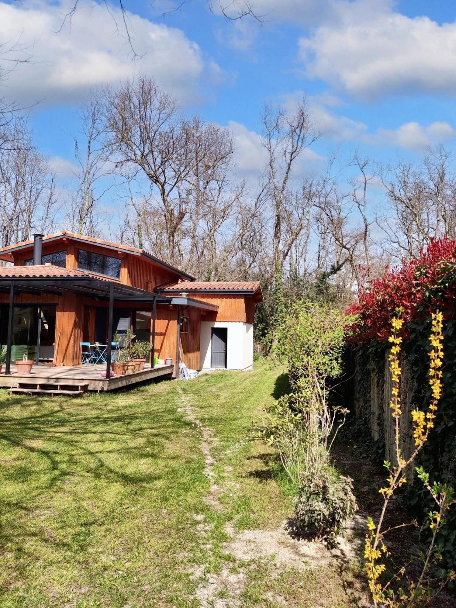 Maison Spacieuse A Saint Selve Avec Jardin Et Barbecue 125 M² المظهر الخارجي الصورة